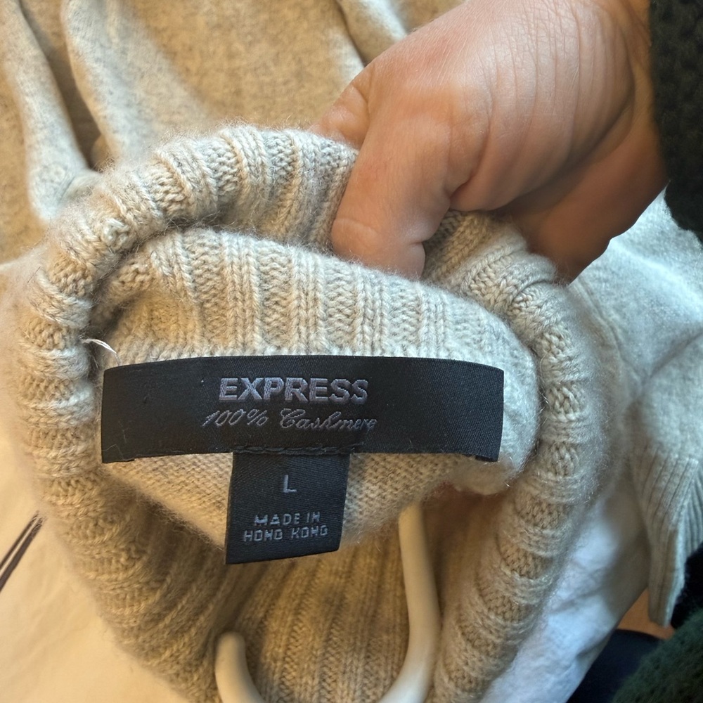 Express Argyle Patterned Gray Cashmere Sweater - image 3